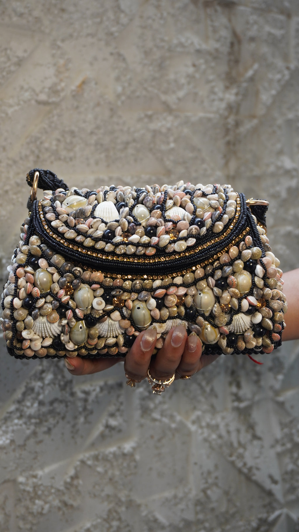 Black shell work clutch reverse with vertical black beadwork